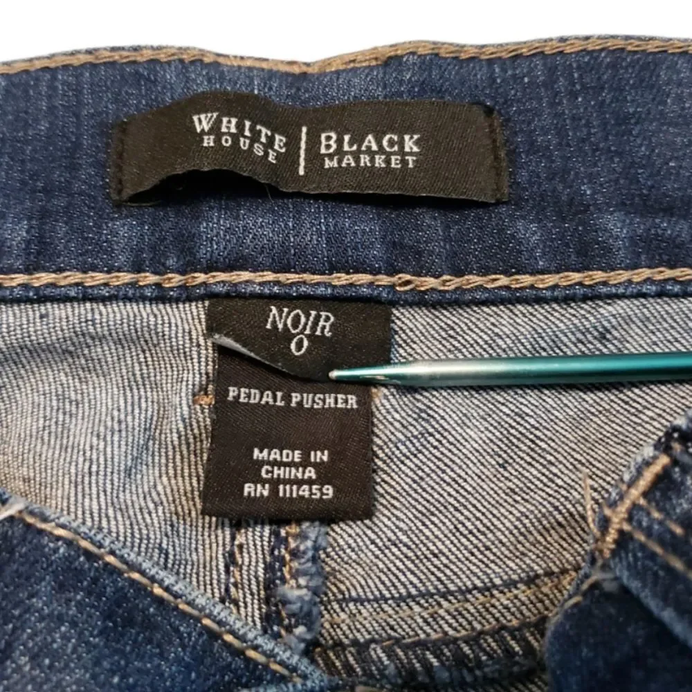 White House Black Market Jeans Size 0 Noir Pedal Pushers Feel Beautiful Women's